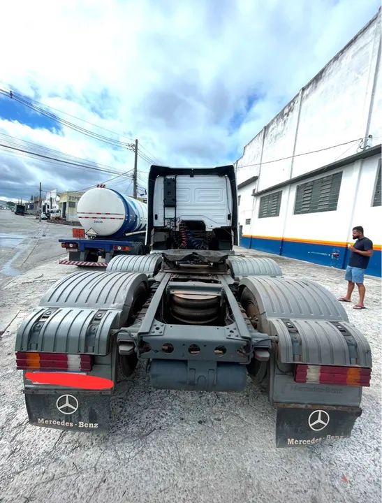 MB Axor 2535 - Foto 2