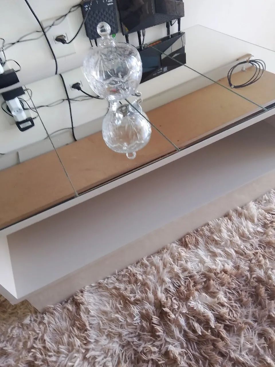 Mesa de Centro em Vidro com Design Moderno