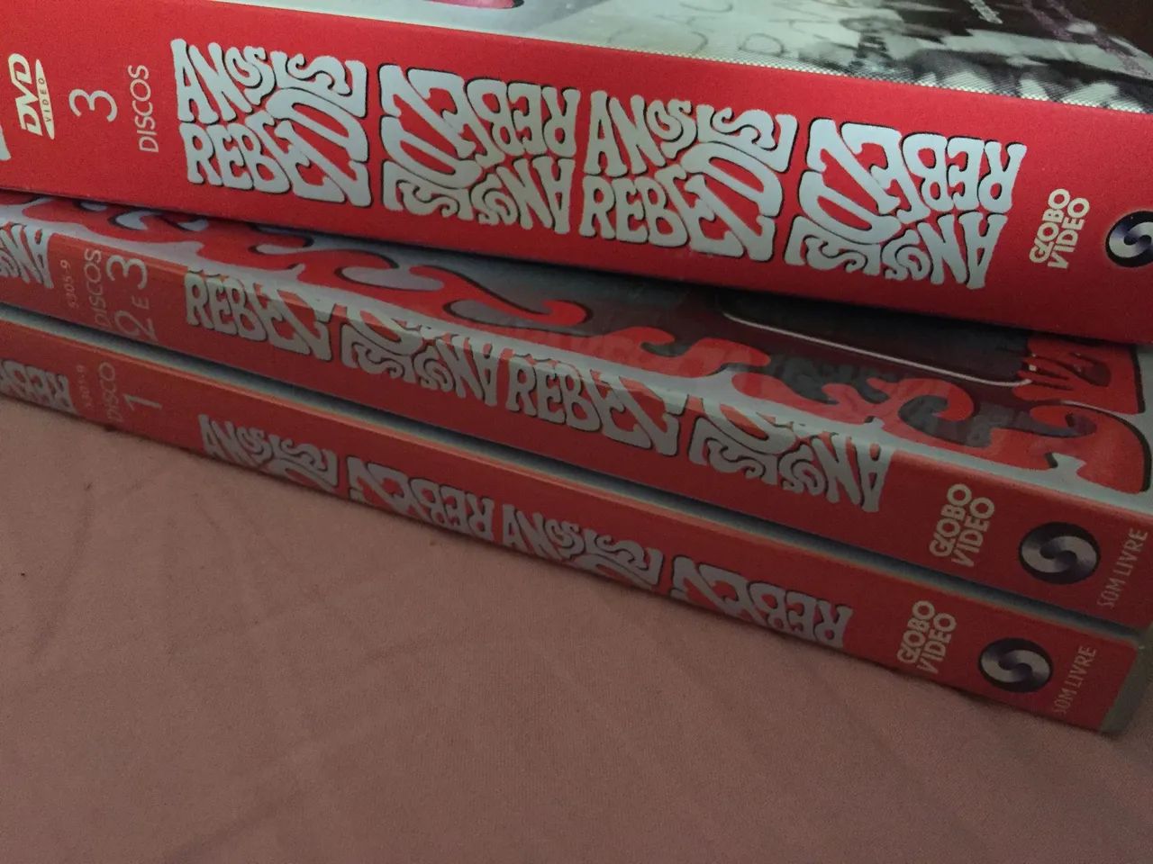 Dvd Anos Rebeldes - 3 Discos - Foto 3