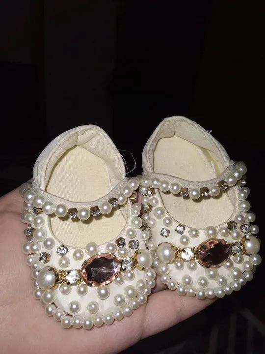 Vendo 4 sapatinhos de neném  - Foto 2
