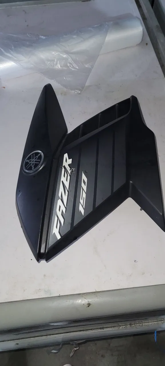 Carenagem Lateral Yamaha Fazer 150