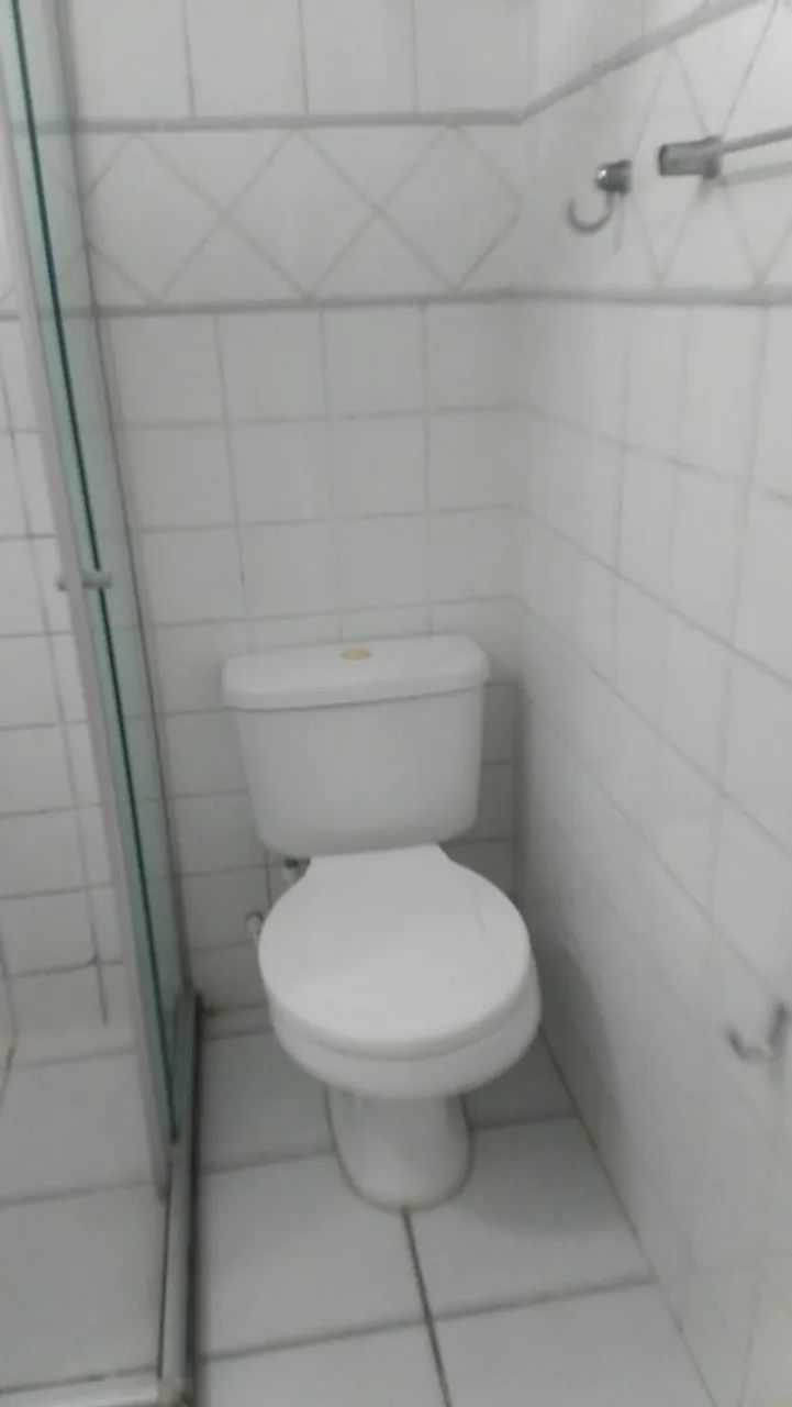 Vendo Kitnet 1/4 com móveis, Condomínio Down Town Flat, Centro  - Foto 5