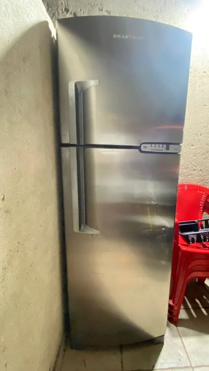 VENDO GELADEIRA 110V