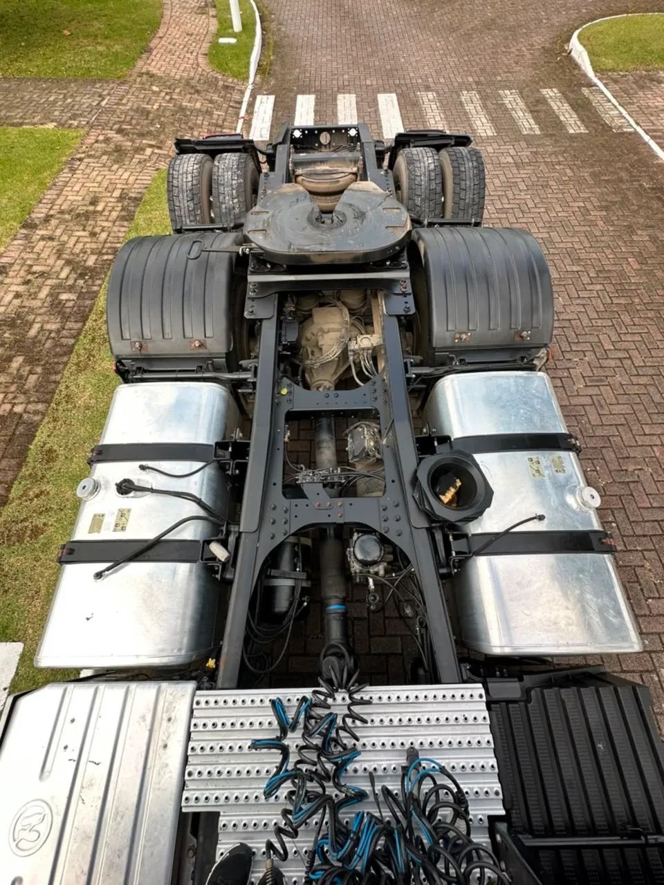 VW 25.480 6x2 - Foto 5