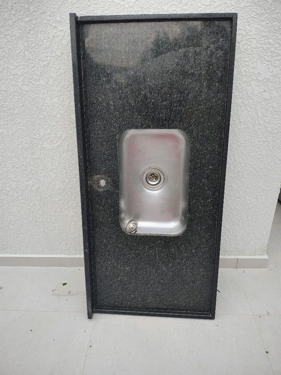Pia de granito cozinha com cuba de inox