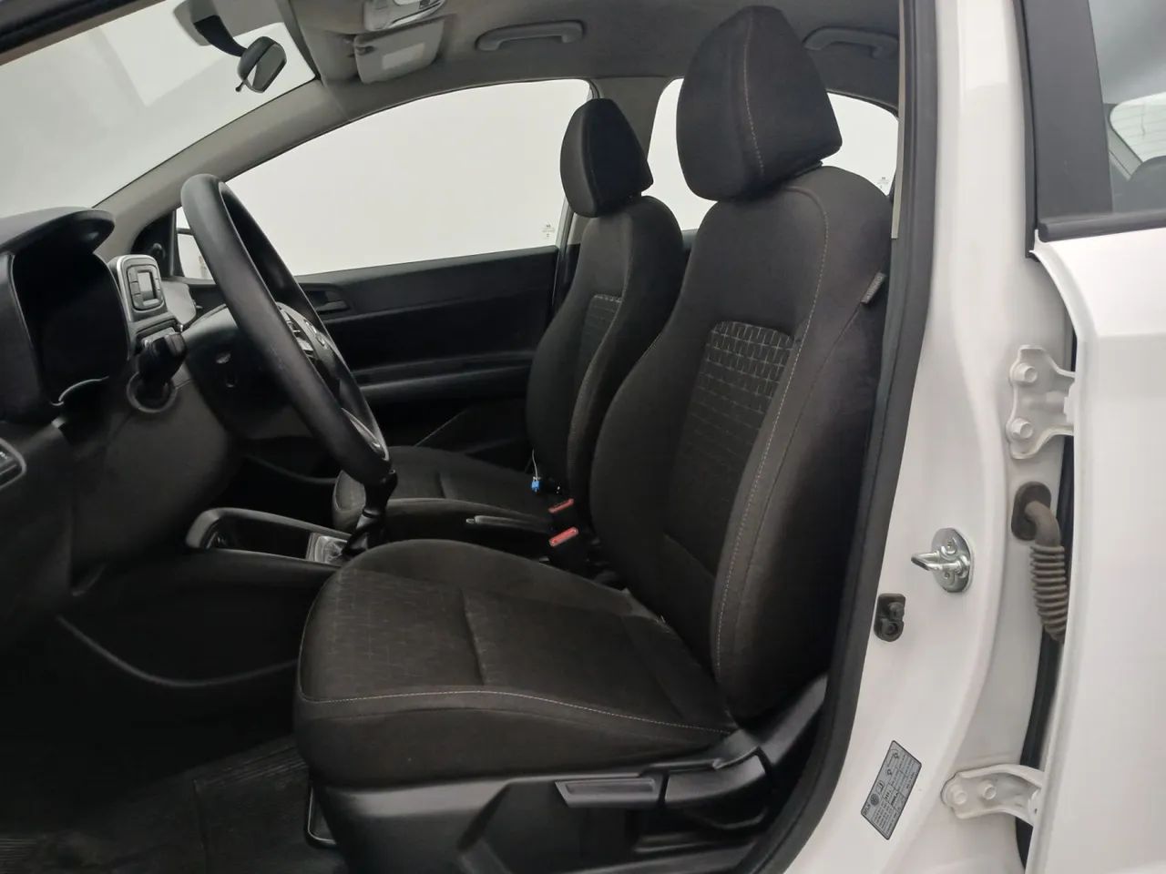 Hyundai HB20 Sense Plus 1.0 Flex 12V Mec., foto 16 de 18