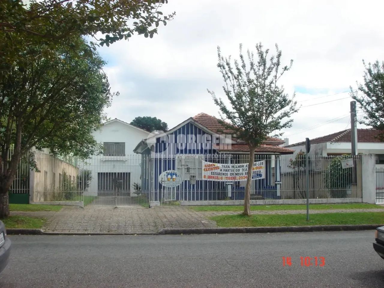 Terreno ZR-3 em localização estratégica no Água Verde!!!