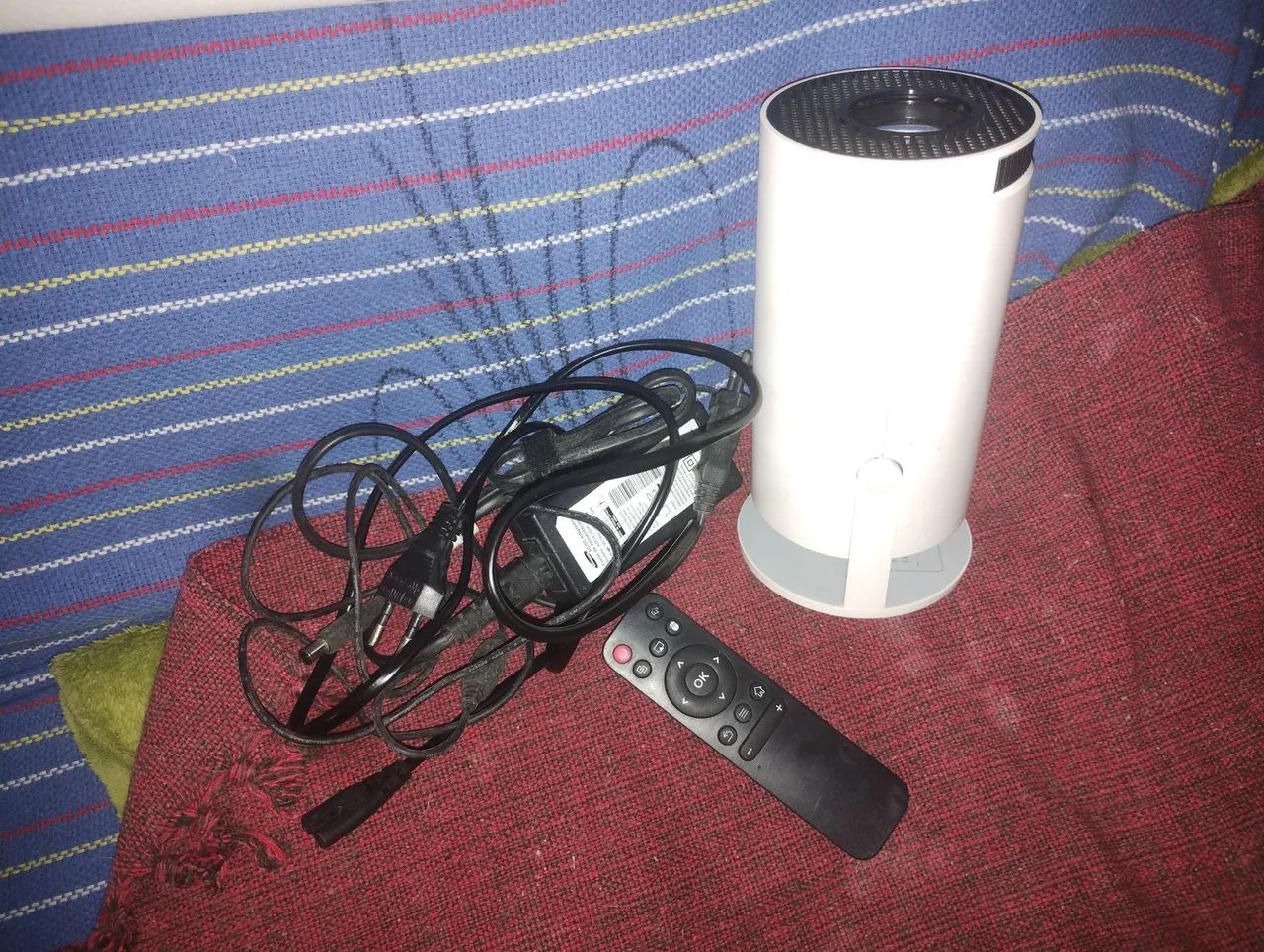Vende-se um projetor 