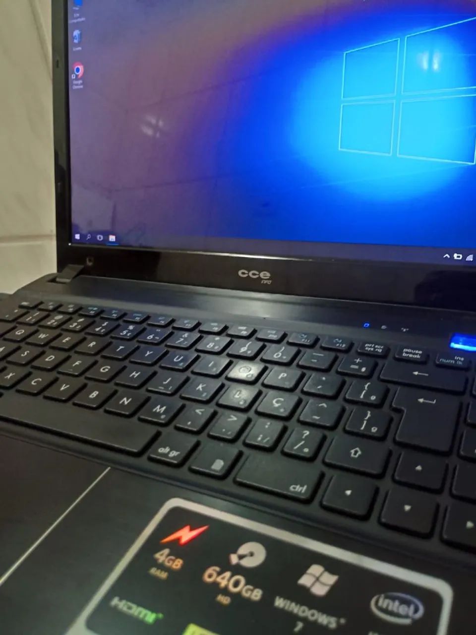 Notebook CCE i7 - Foto 3