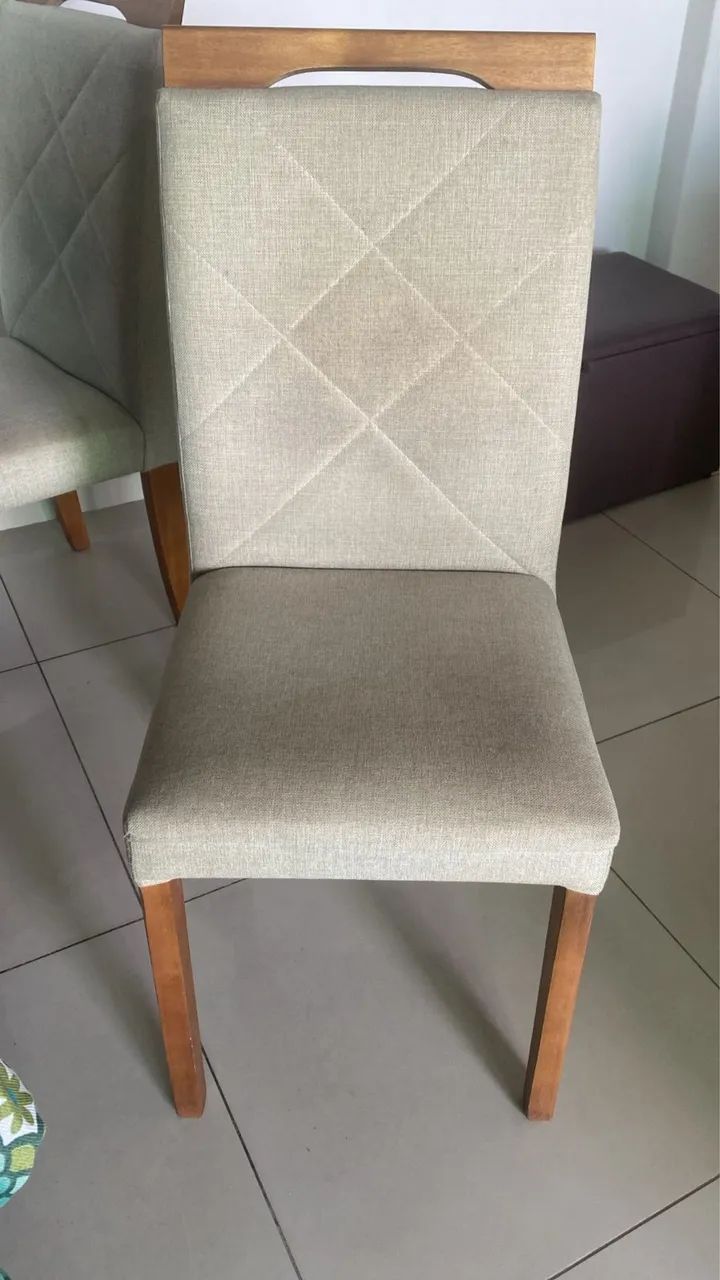 Conjunto mesa/cadeira sala de jantar