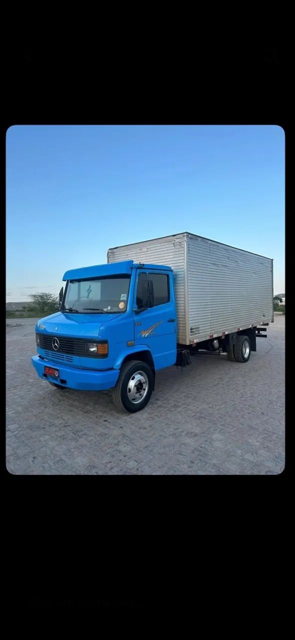 MB 710  - Foto 3