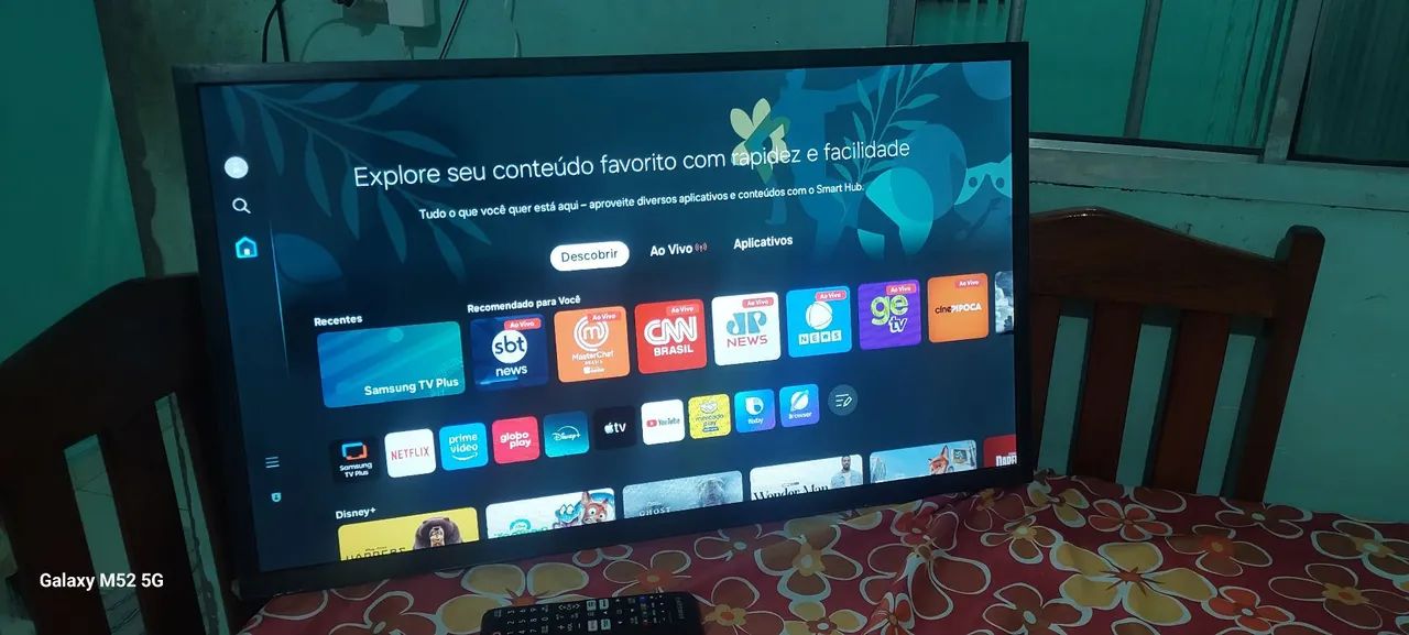 Vende-se uma TV da marca Samsung 32 polegadas semi nova na garantia bairro Mussurunga - Foto 2