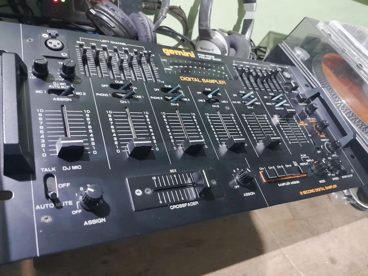 Mixer Gemini com sampler - Foto 2