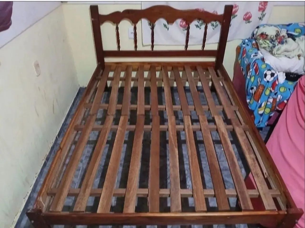 CAMA CASAL
