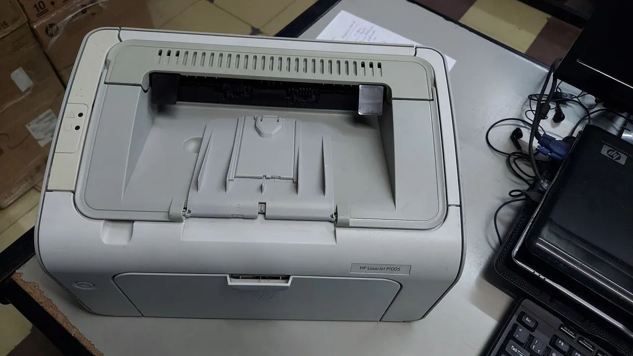 Impressora HP Laserjet P1005.