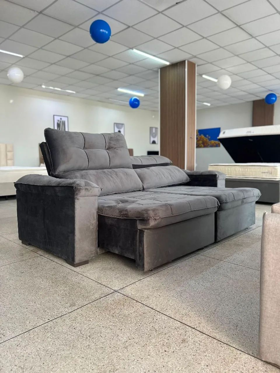 Sofá Modulado Retrátil e Reclinável 