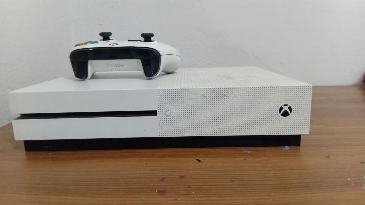 XBOX ONE S USADO SEM DEFEITOS - Foto 3