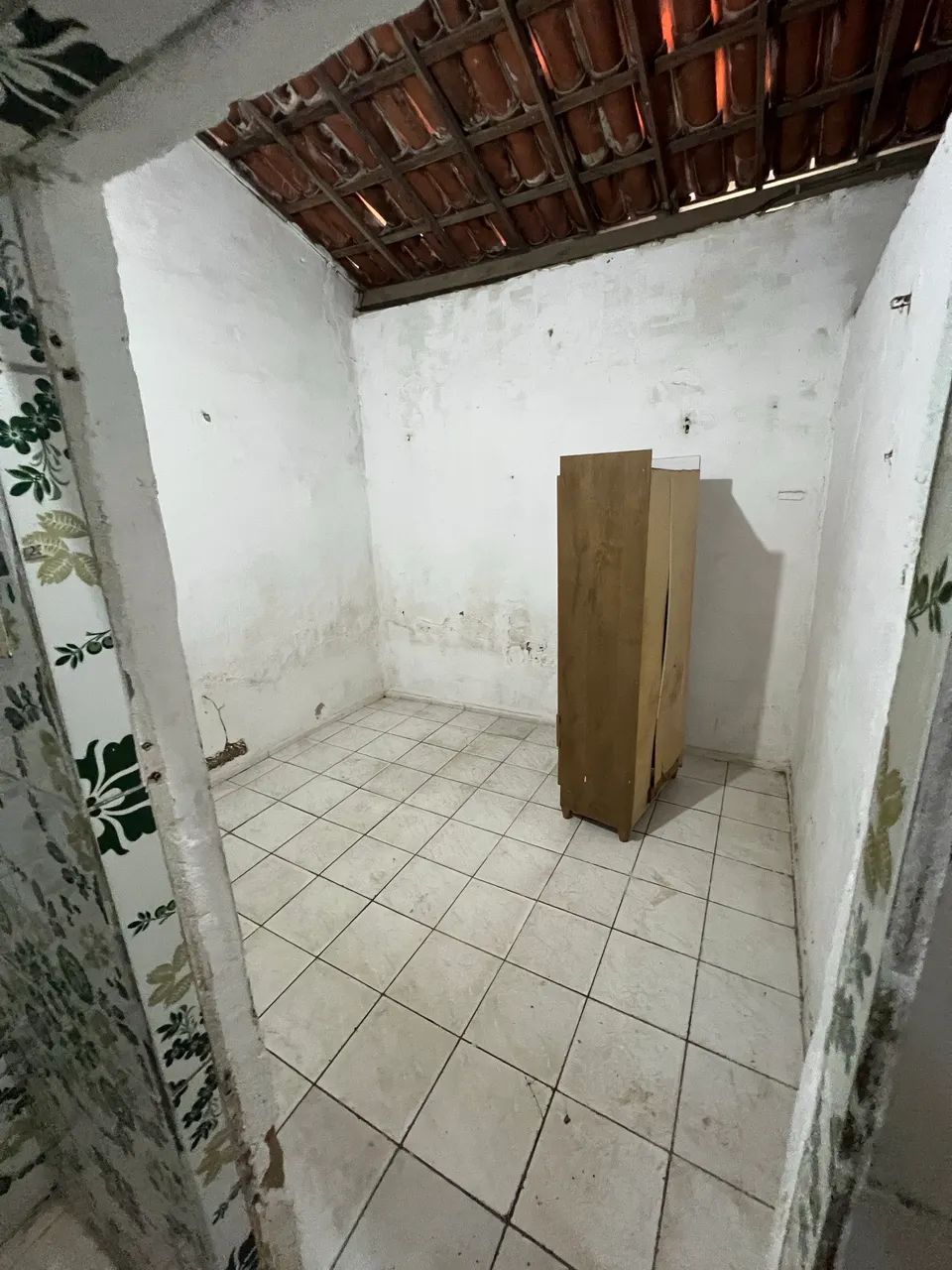 Alugo casa 450,00 - Foto 5
