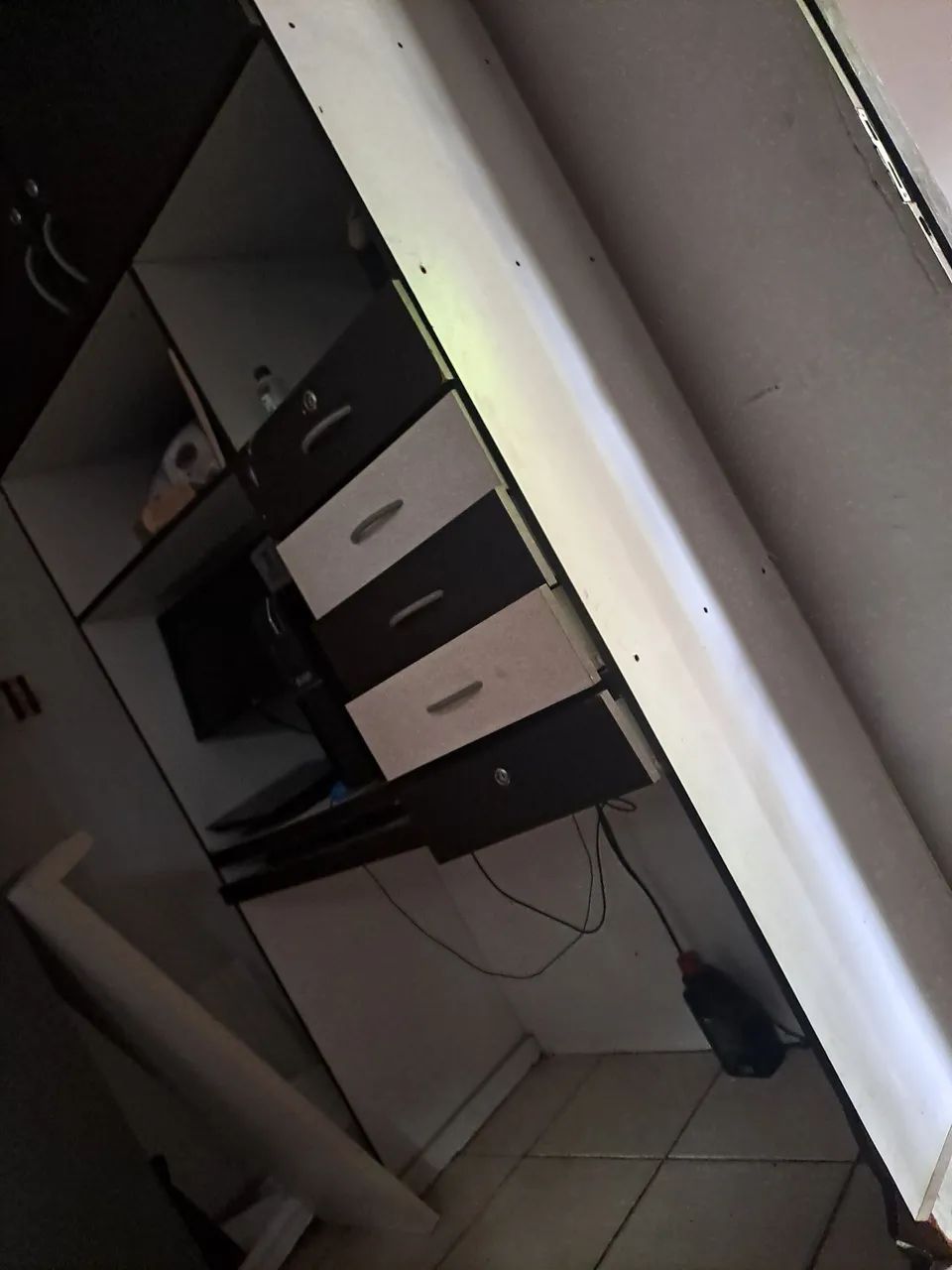 Estante de estudo c mesa computador 