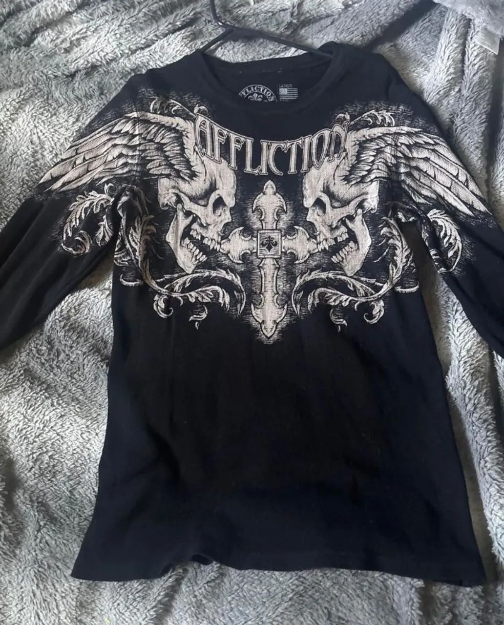 Affliction Longsleeve Winged up