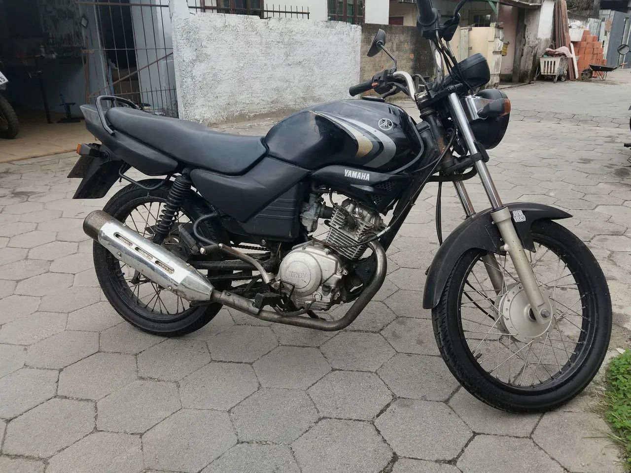 YAMAHA YBR 125  - Foto 4