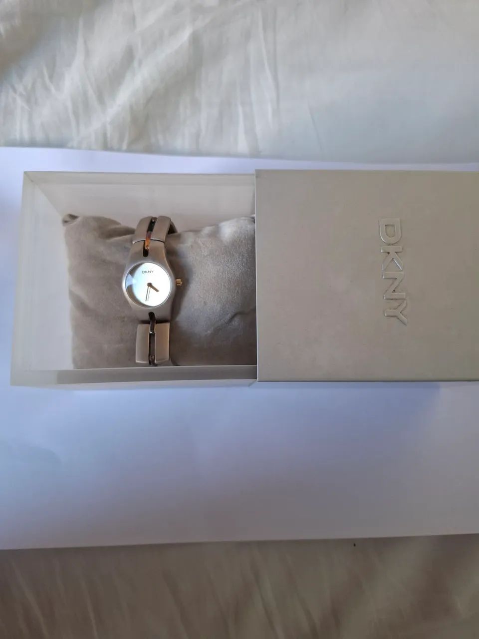 Relógio Feminino DKNY NY-3010 Bicolor  - Foto 3