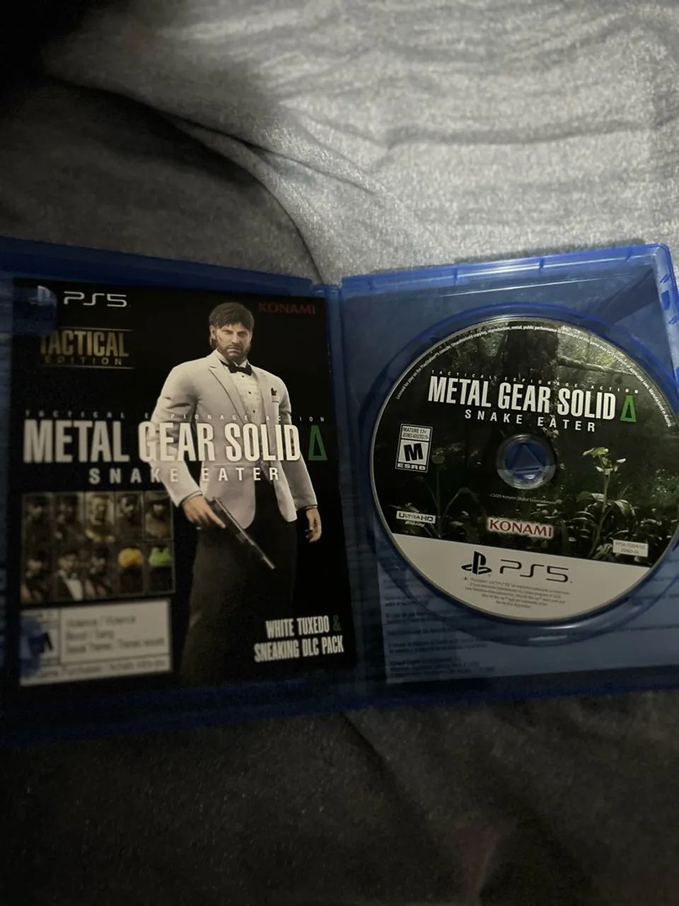 MGS DELTA SNAKE EATER + RESIDENT EVIL REQUIEM - Foto 3