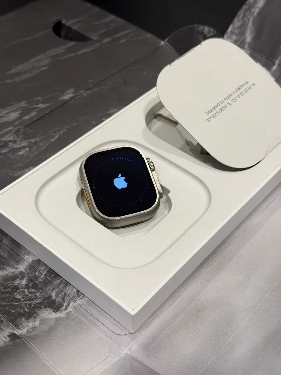 Apple Watch Ultra 1 Geração GPS + Celular 49mm
