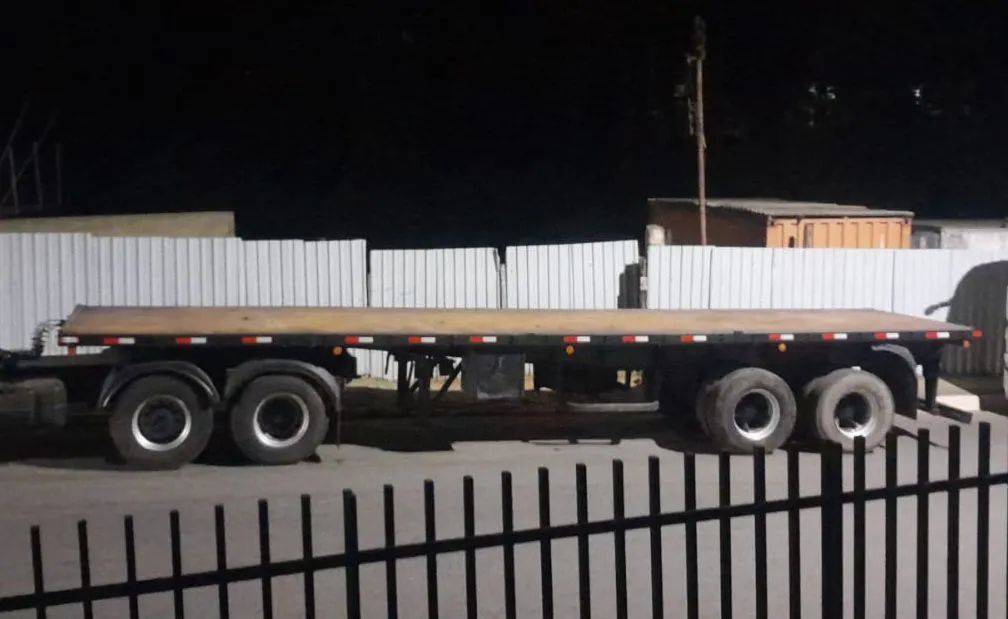 Carreta Librelato 10,5m 2 eixos