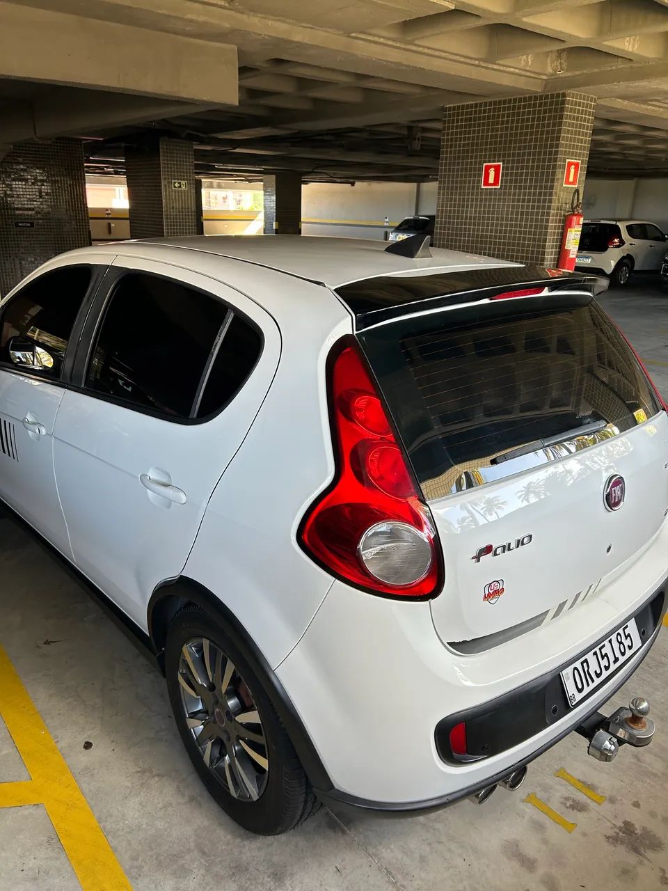 Fiat Palio Sporting 1.6 Flex 16V 5P 2014 - Foto 2