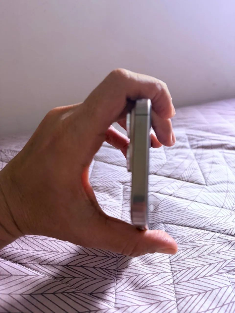 IPHONE 16 PRO 128gb - 87% bateria - Foto 4
