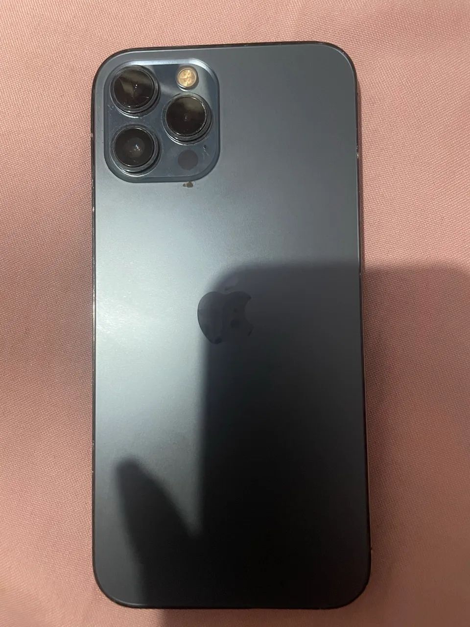 12 Pro Max sem ID, tela trocada, mas funciona perfeitamente. - Foto 2