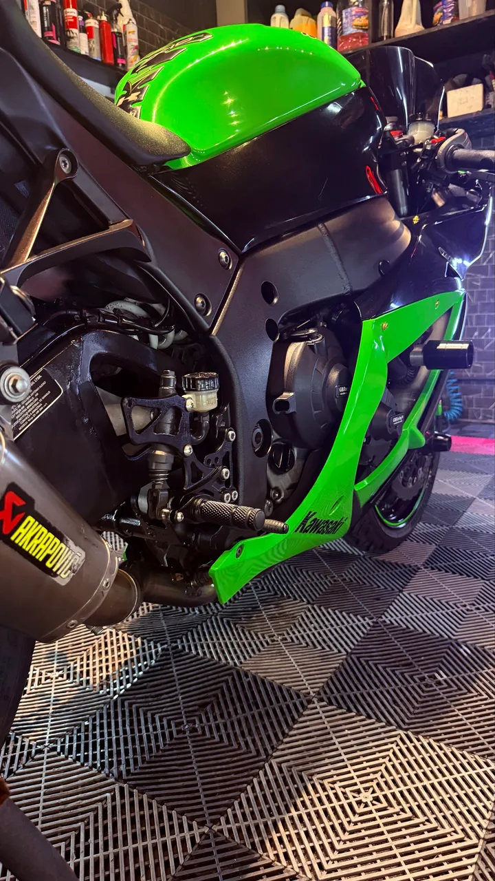 Motos Kawasaki Ninja Zx-10/ Zx-10r 1000cc no Brasil