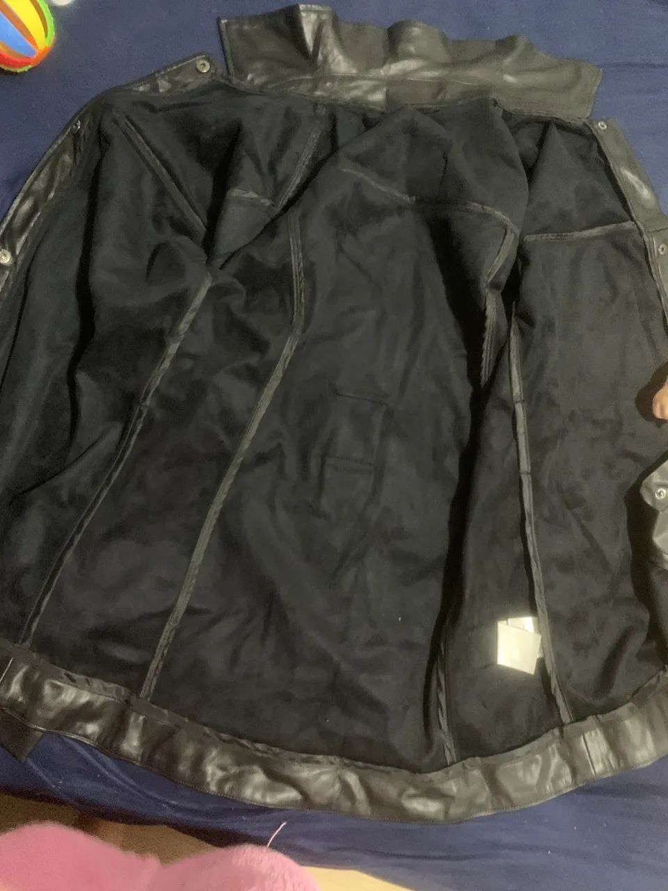 Jaqueta e vestido de couro, escova secadora  - Foto 4