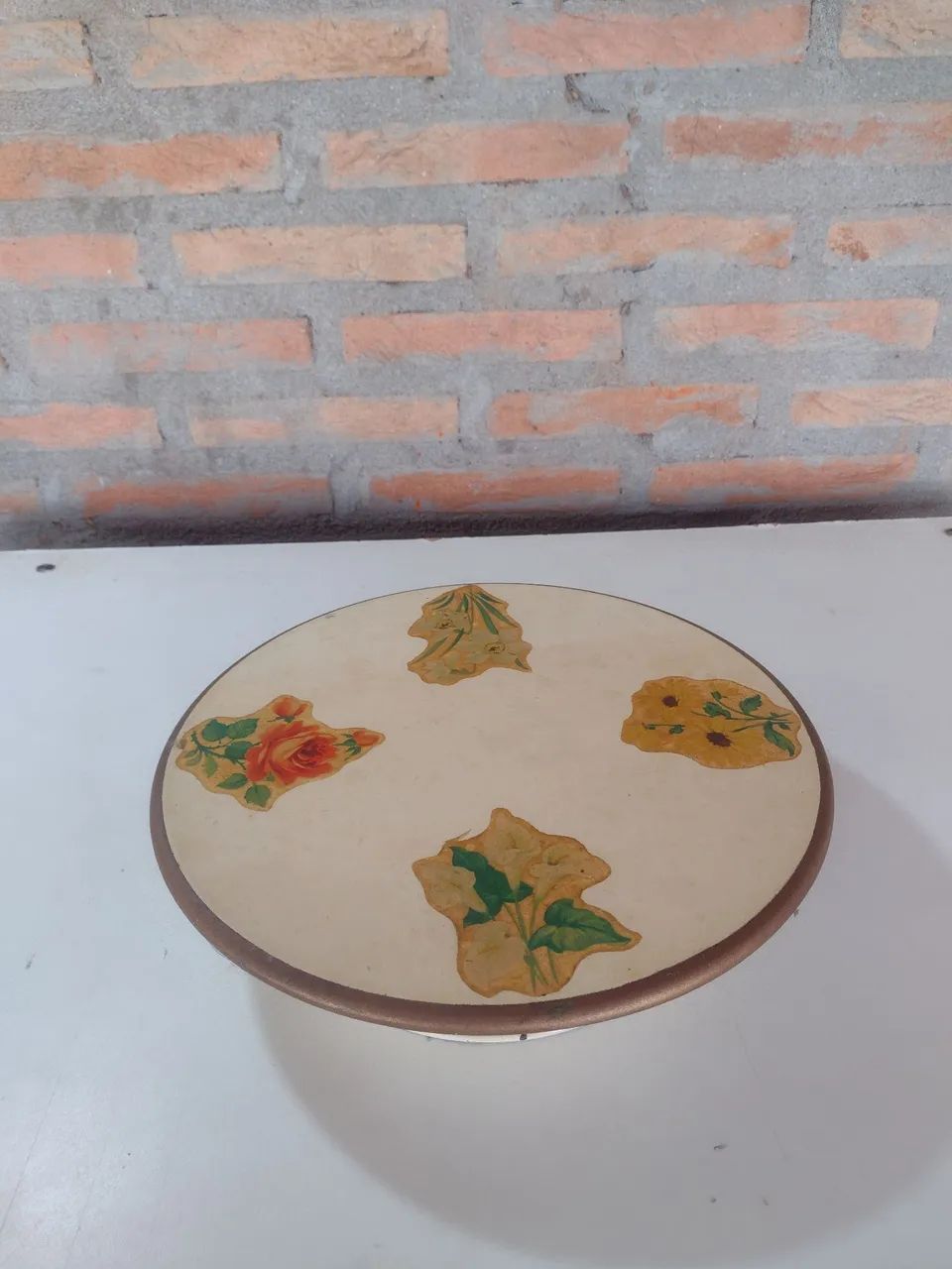 Caixinha de música porta bolo