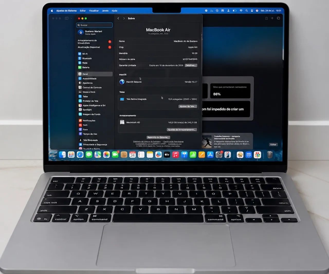 MACBOOK AIR M4
