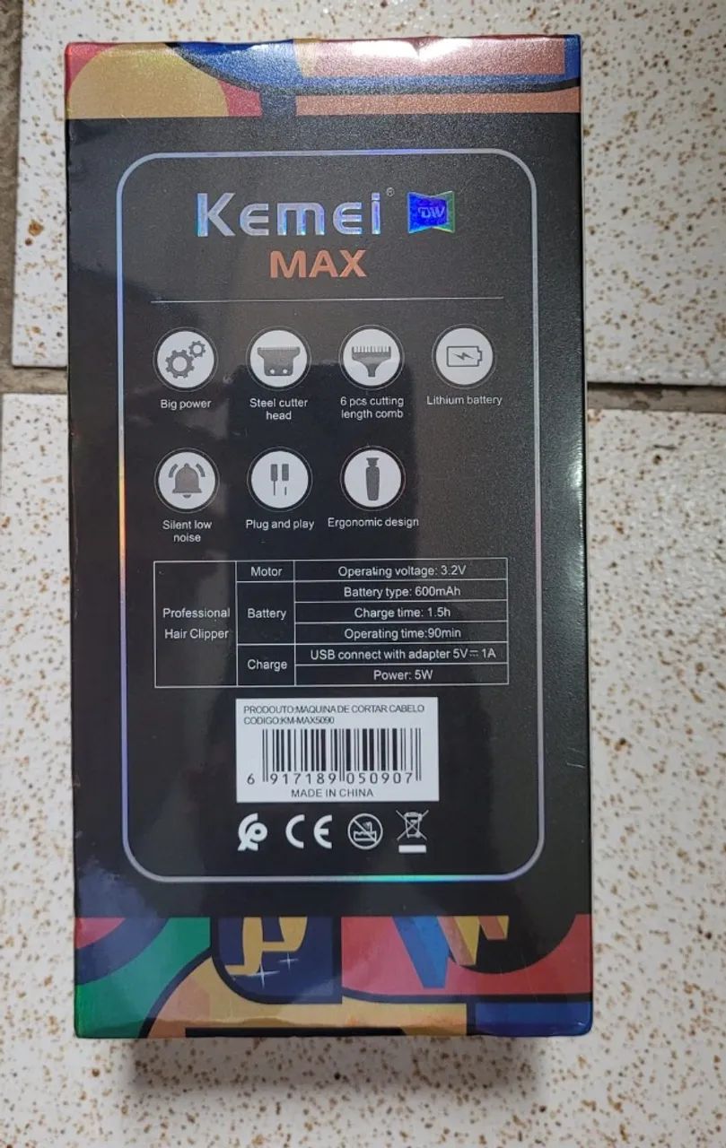 Máquina Profissional De Corta Cabelo Kemei KM-MAX5090 Lacrada (Bateria e USB-C) - Foto 2
