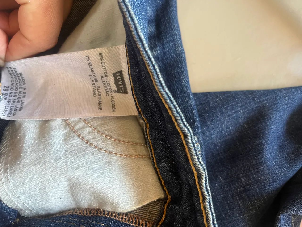 Calça jeans Levis desapego 38 - Foto 4