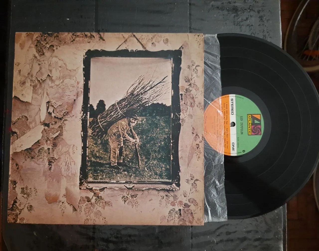 Lp Vinil Led Zeppelin - IV,  "Importado Versão de Israel".  - Foto 2