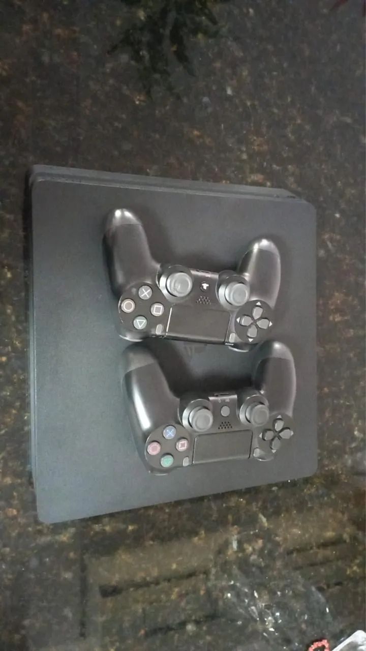 Ps4 único dono,+2 controle  - Foto 4