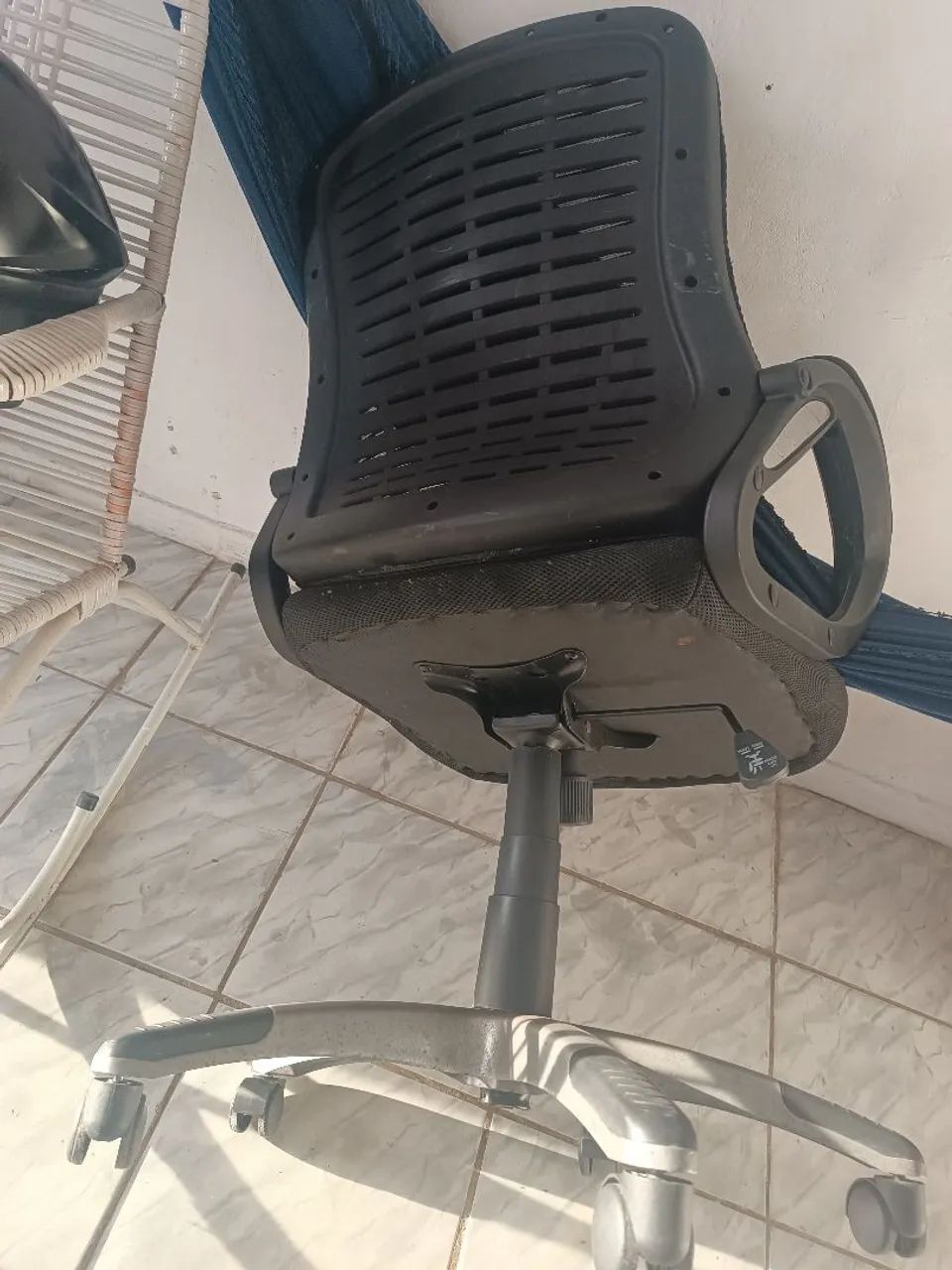 Cadeira giratória de escritório 
