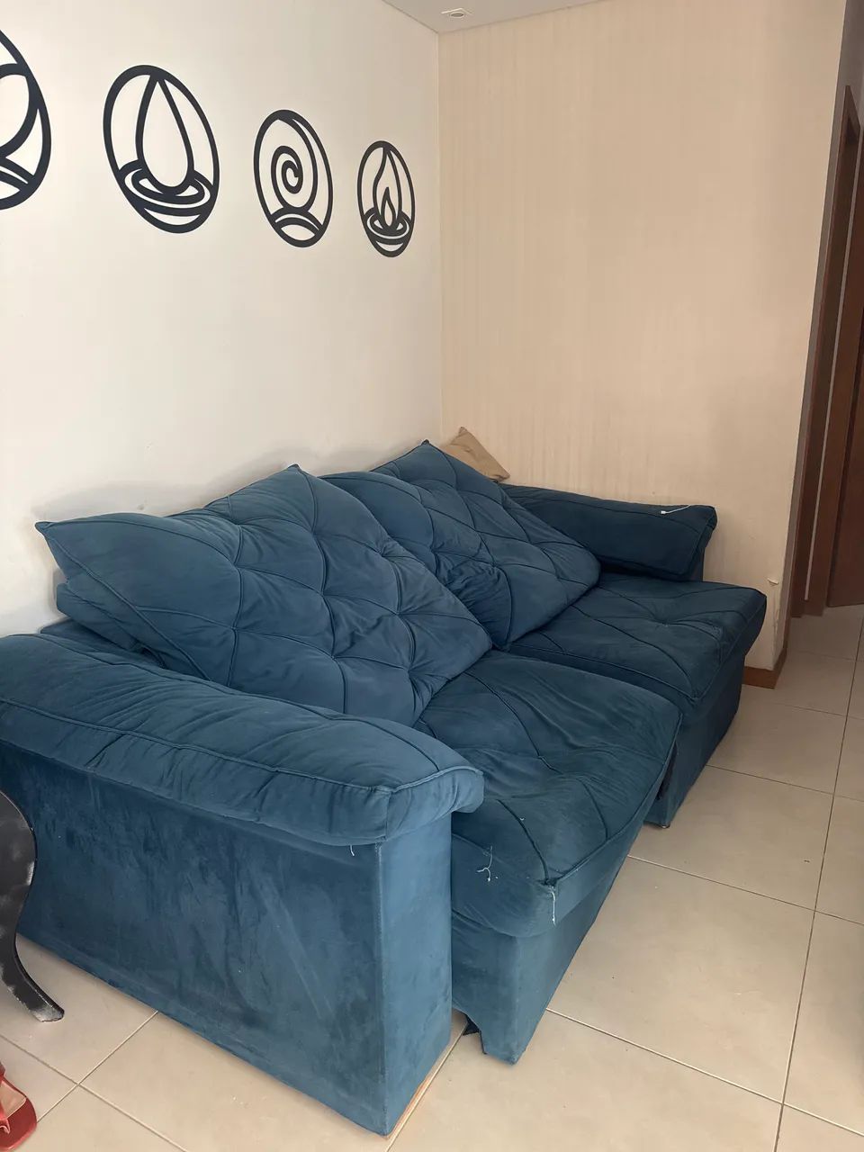 Vendo sofá. 220mt. Bom estado. 