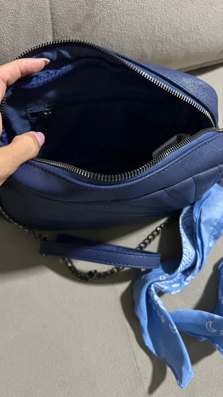 Bolsa azul com lenço  - Foto 4