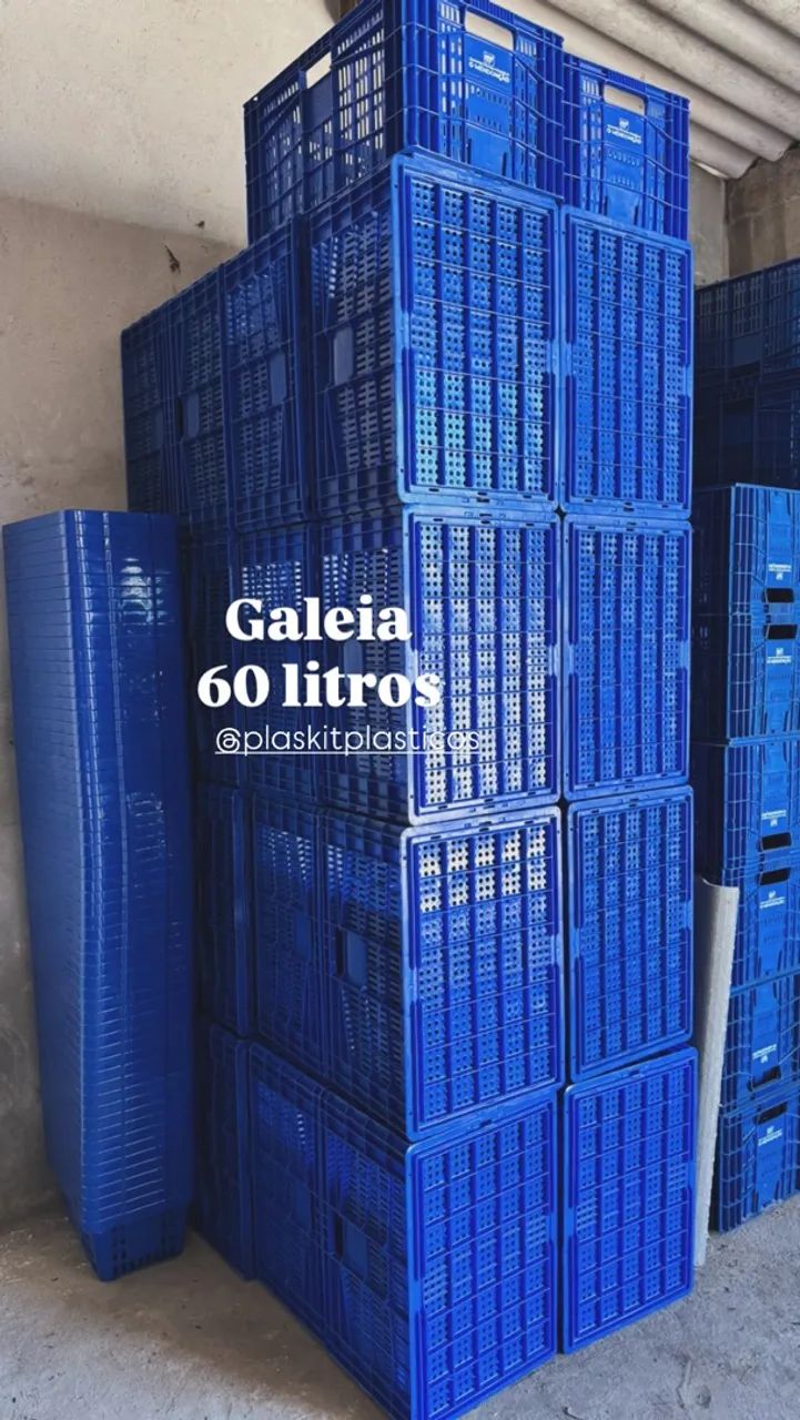 Caixa 60 litros azul