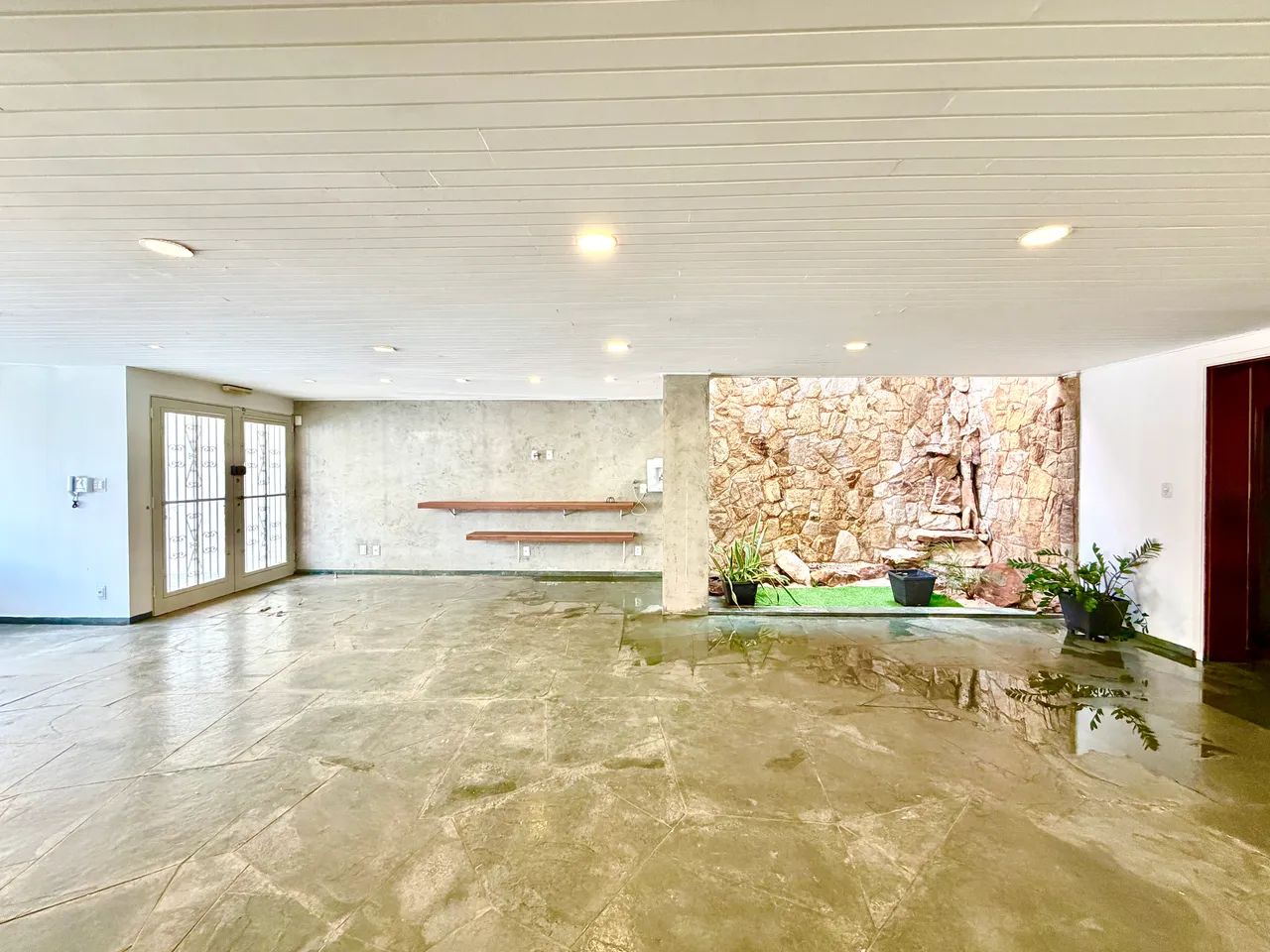 Ponto comercial para alugar, 223 m² - Cambuí - Foto 4