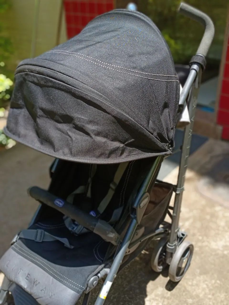 Excelente carrinho de bebê marca Chico - Foto 4