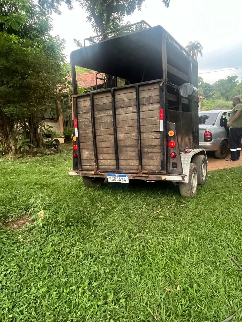 Vendo carretinha para animais 