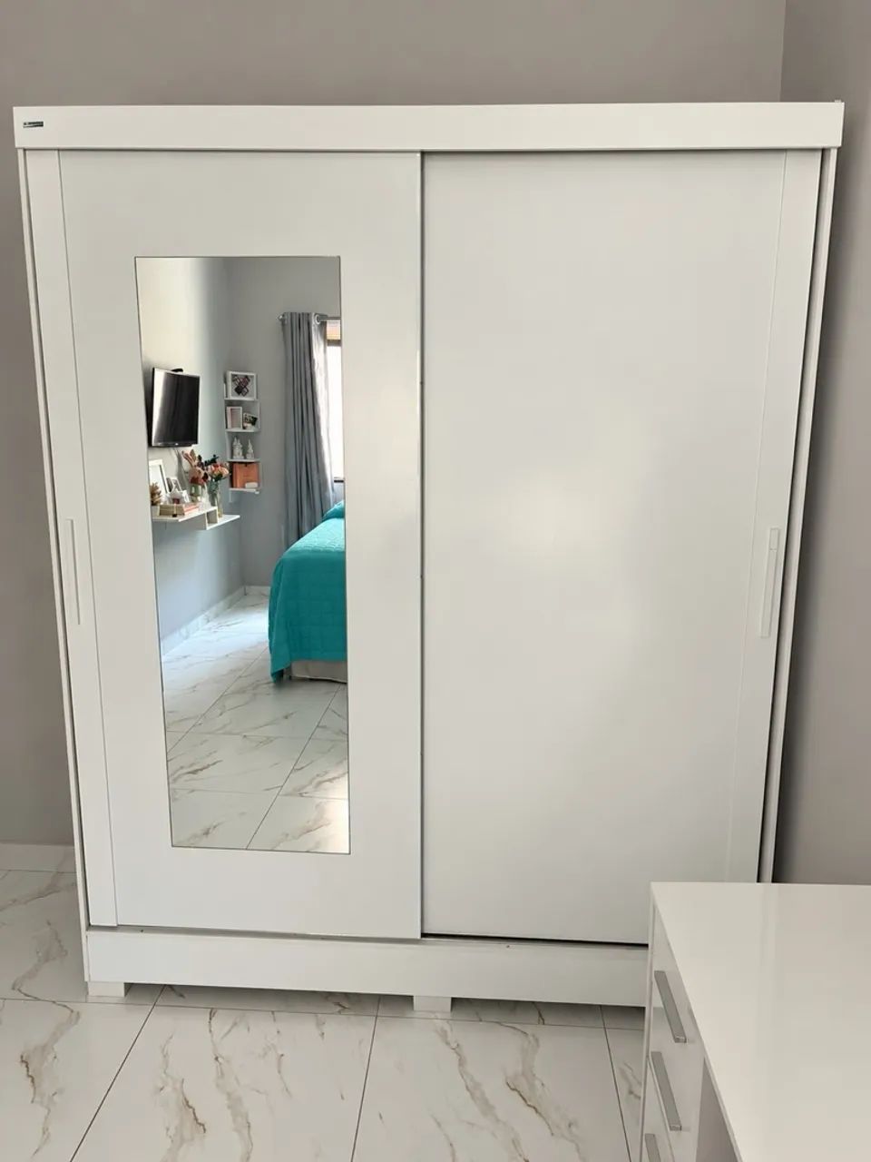 VENDO GUARDA ROUPA 