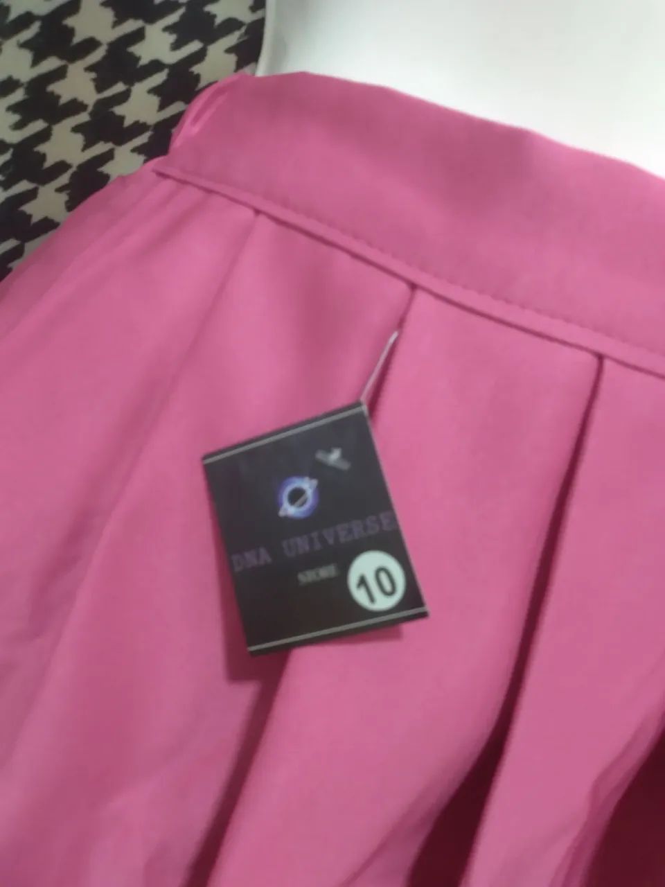 Saia colegial estilo kpop Nova tamanho 10 cor rosa - Foto 2