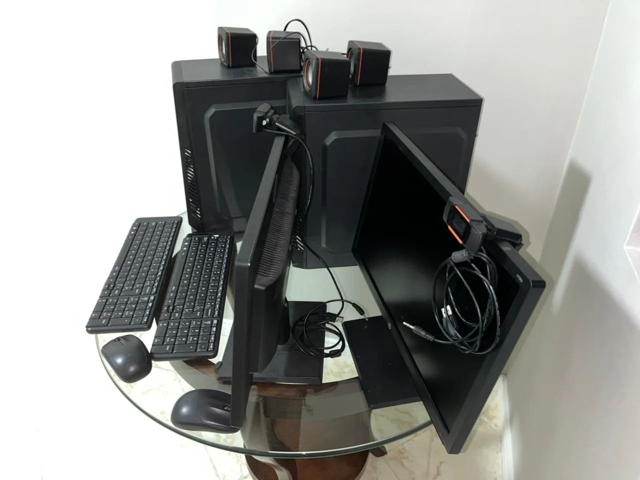 ? Vendo 2 Computadores de Mesa Completos - Prontos para Uso! - Foto 4